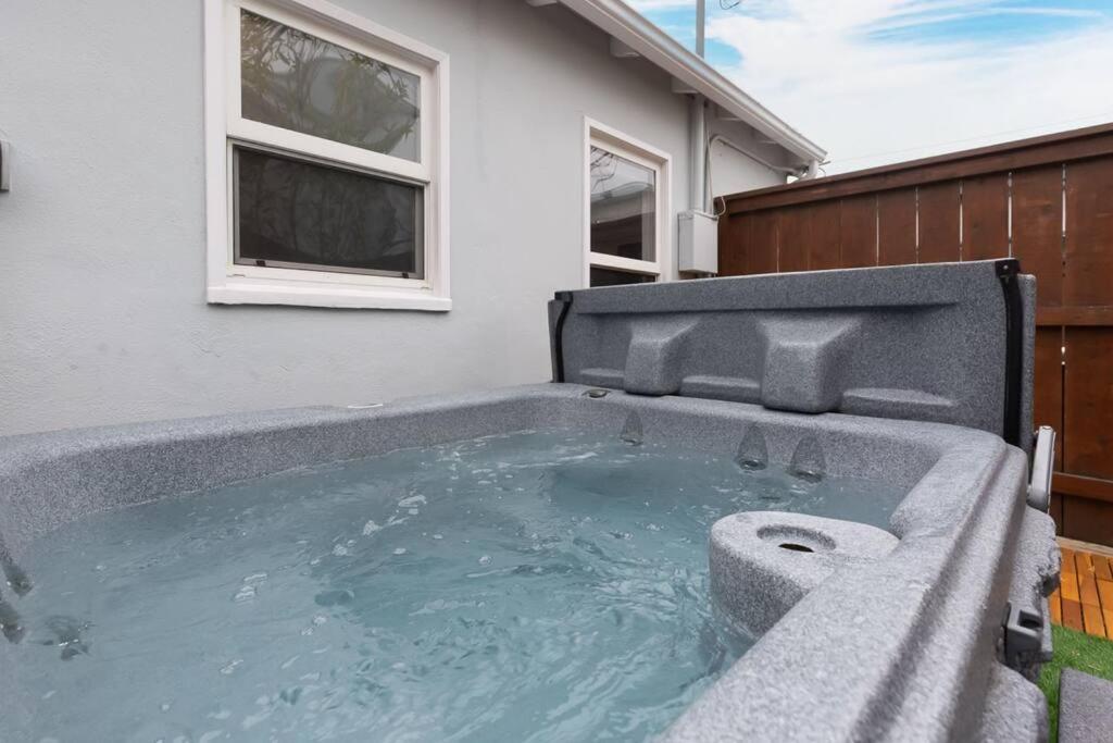 Beach House In The Heart Of Pb San Diego Exterior foto